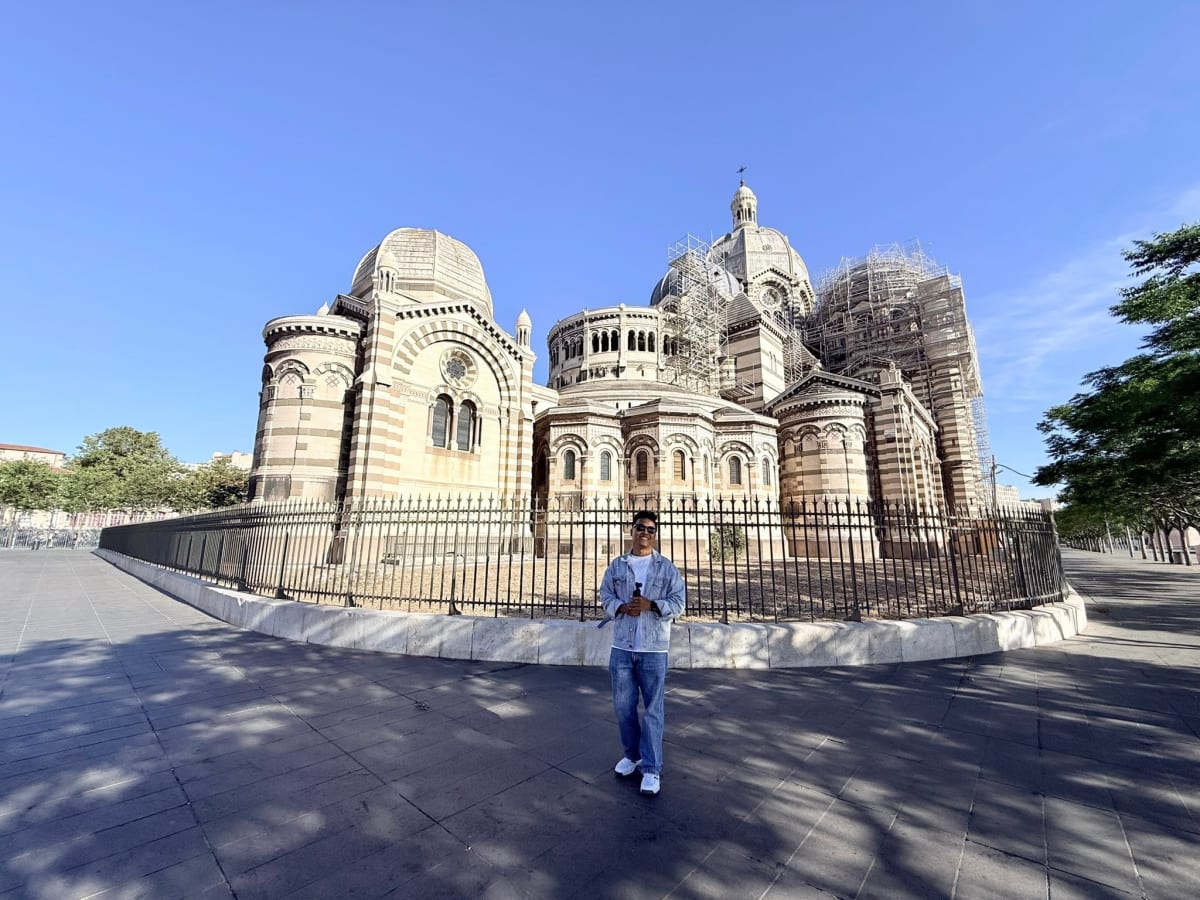 Một ngày rất đẹp ở Marseille