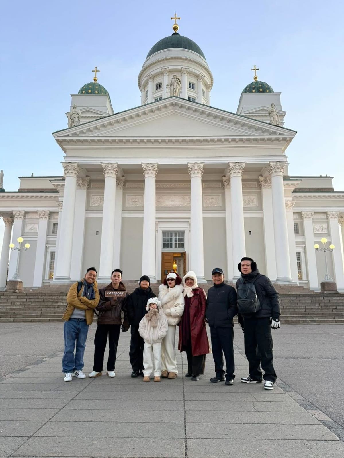 Đến Helsinki