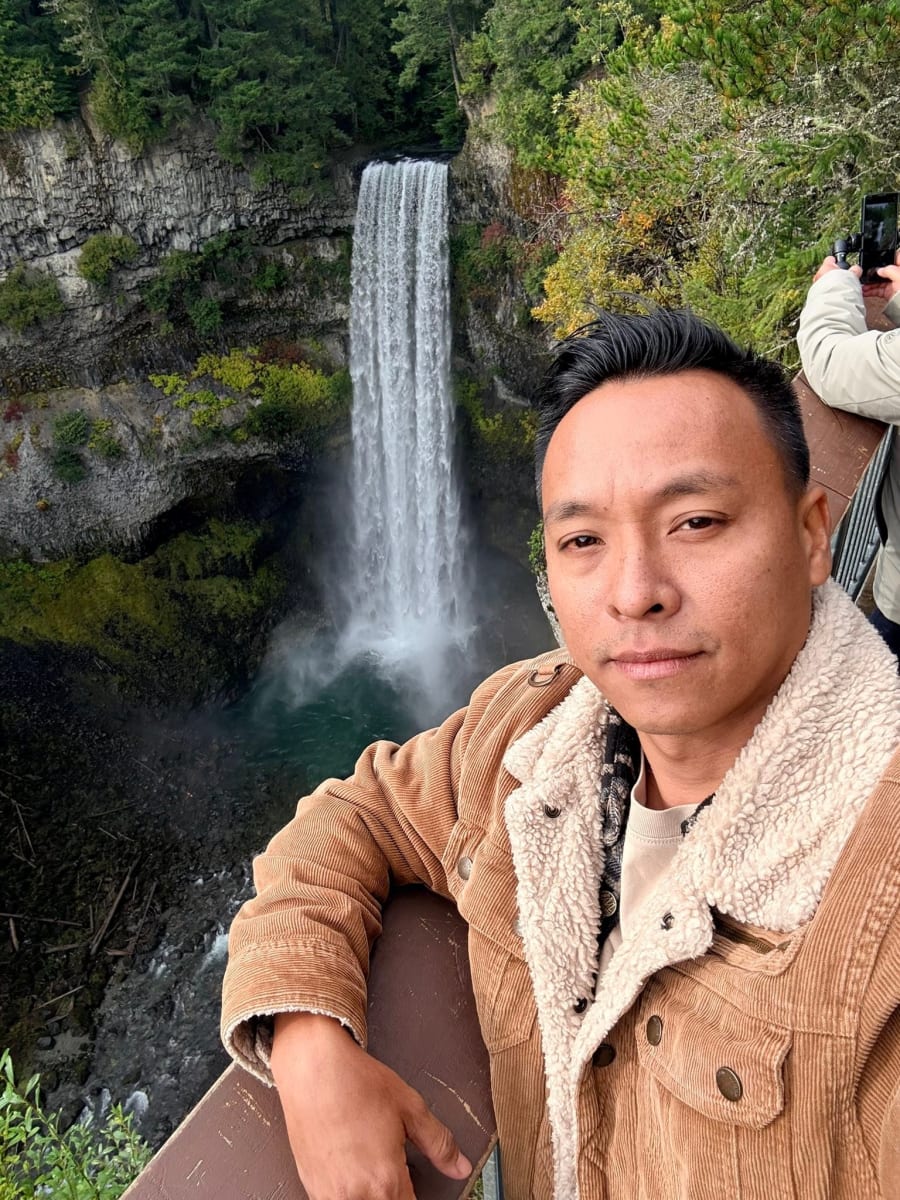 Toronto – Niagara Falls – Toronto (~260km khứ hồi)